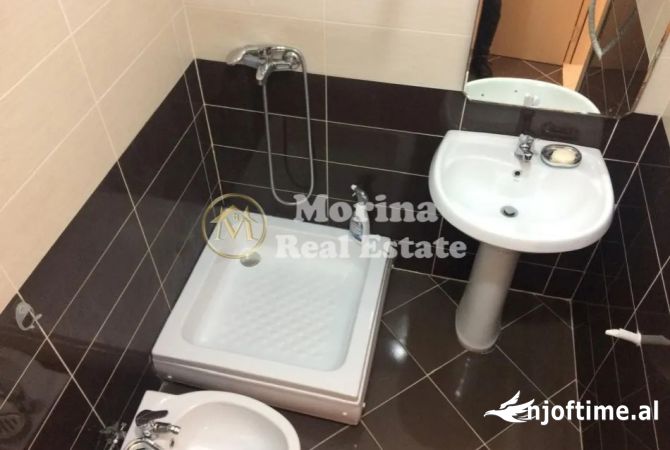 Shtepi me qera Apartament ne Tirane, 1+1, Mobilimi E mobiluar, Pagesa 400  Euro.