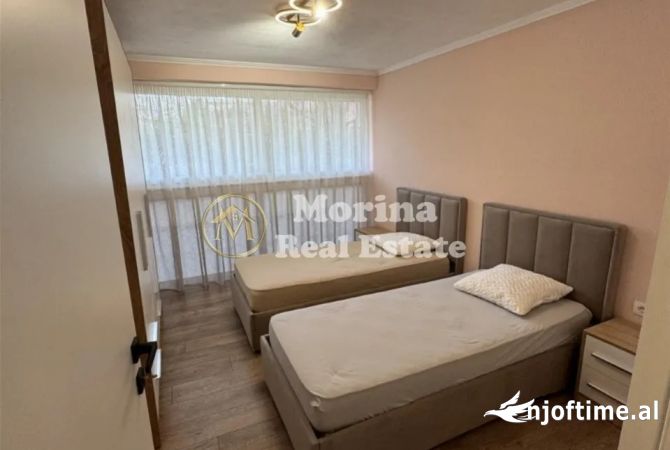 Shtepi me qera Duplex(shtepi me 2 kate) ne Tirane, 3+1, Mobilimi E mobiluar, Pagesa 550  Euro.