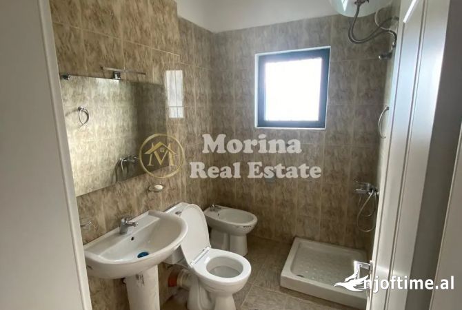 Qera, Ambient Biznesi, Medreseja, 800 euro/muaj.