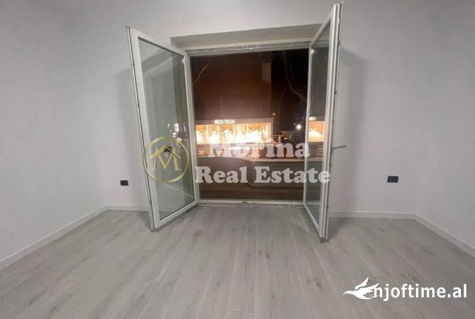Ambient biznesi me qera 3+1 ne Tirane - 1,500 Euro