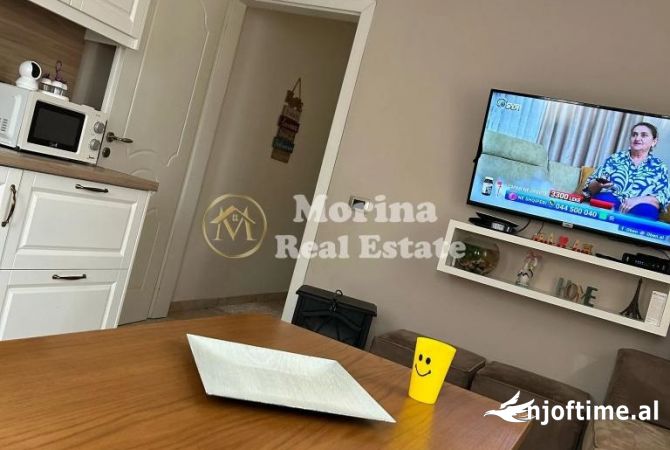 Shtepi me qera Shtepi Private ne Tirane, 2+1, Mobilimi E mobiluar, Pagesa 3,000  Euro.