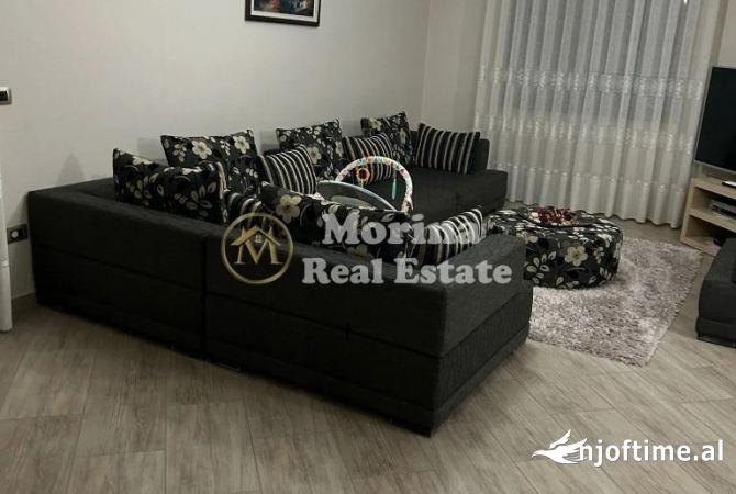 Shtepi me qera 2+1 ne Tirane - 3,000 Euro