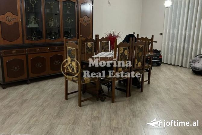 Shtepi me qera Shtepi Private ne Tirane, 2+1, Mobilimi E mobiluar, Pagesa 3,000  Euro.