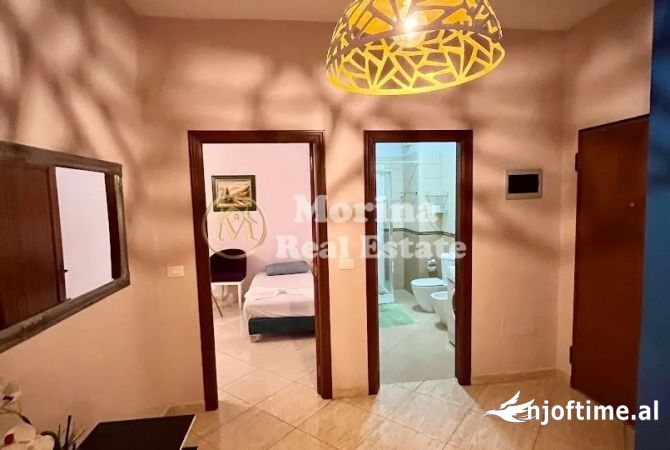 Shtepi me qera Apartament ne Tirane, 1+1, Mobilimi E mobiluar, Pagesa 1,000  Euro.