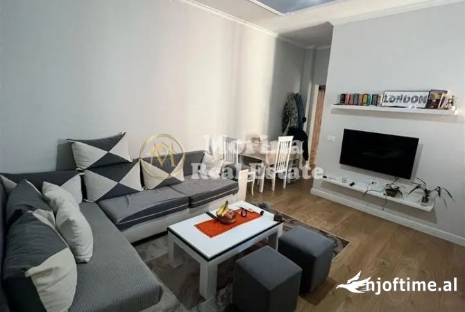 Shtepi me qera 1+1 ne Tirane - 400 Euro