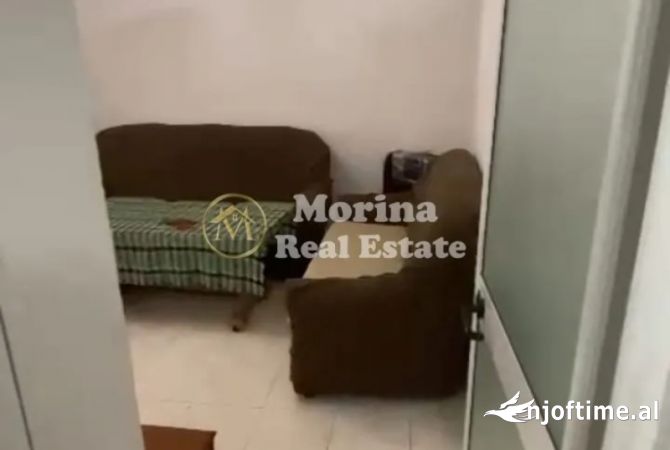 Shtepi me qera 2+1 ne Tirane - 300 Euro