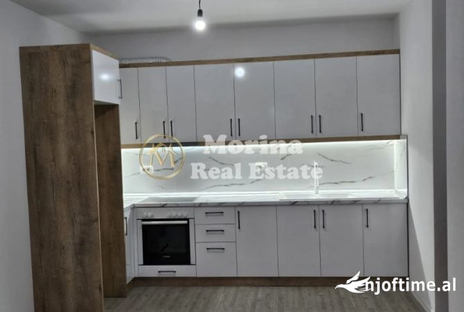 Shtepi me qera 2+1 ne Tirane - 350 Euro
