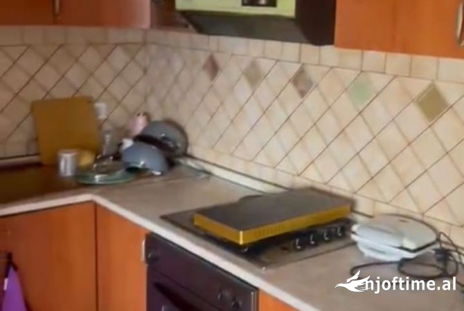 Shtepi me qera 1+1 ne Tirane - 430 Euro