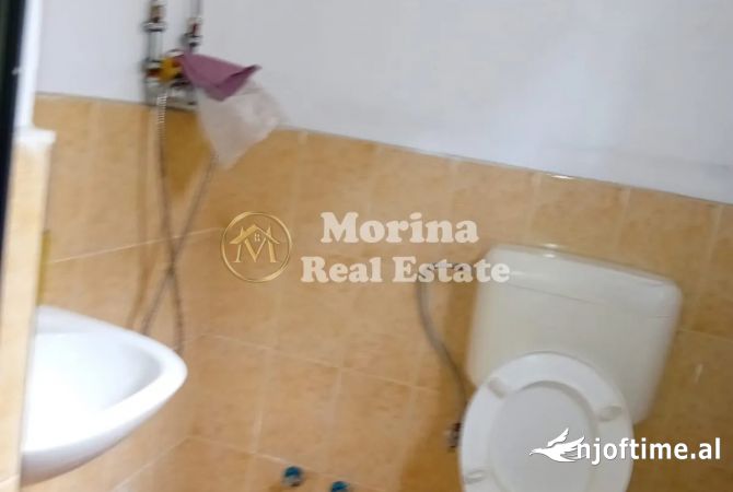 Ambient biznesi me qera 3+1 ne Tirane - 400 Euro