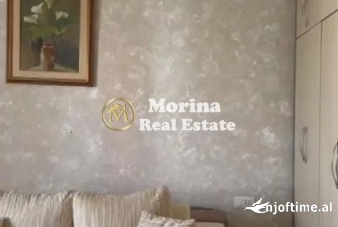 Shtepi me qera 2+1 ne Tirane - 450 Euro