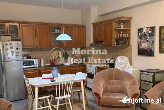 Shtepi me qera 1+1 ne Tirane - 450 Euro