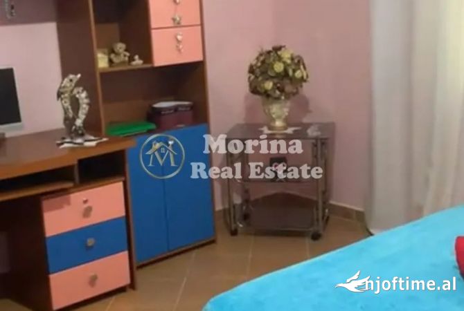 Shtepi me qera 3+1 ne Tirane - 800 Euro