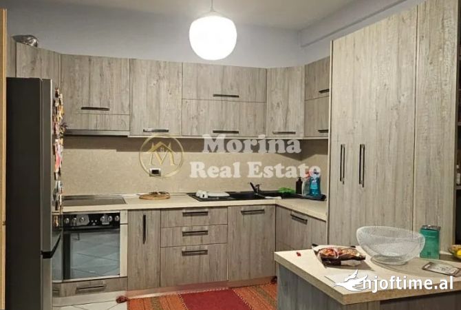 Shtepi me qera 2+1 ne Tirane - 550 Euro