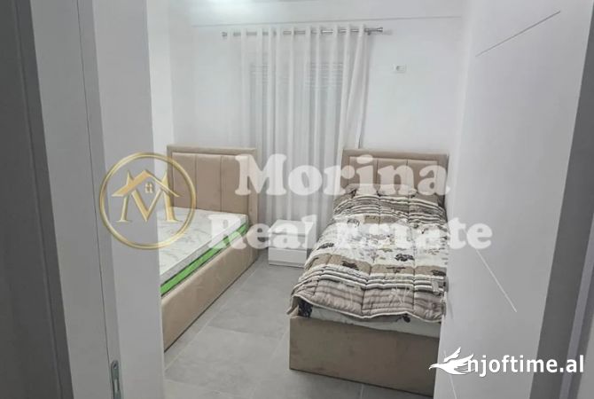 Shtepi me qera 2+1 ne Tirane - 450 Euro