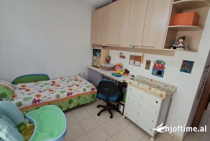 Shtepi me qera 2+1 ne Tirane - 600 Euro