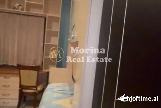 Shtepi me qera Shtepi Private ne Tirane, 2+1, Mobilimi E mobiluar, Pagesa 400  Euro.