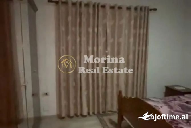 Shtepi me qera Shtepi Private ne Tirane, 2+1, Mobilimi E mobiluar, Pagesa 400  Euro.