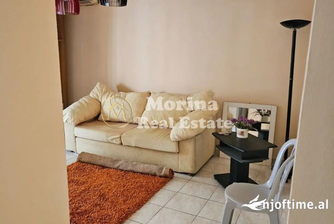 Shtepi me qera Apartament ne Tirane, 1+1, Mobilimi E mobiluar, Pagesa 450  Euro.
