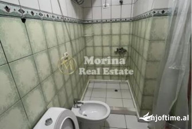 Shtepi me qera Apartament ne Tirane, 2+1, Mobilimi E mobiluar, Pagesa 680  Euro.