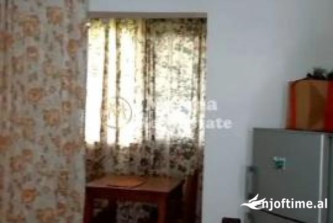 Shtepi me qera Garsoniere ne Tirane - 250 Euro