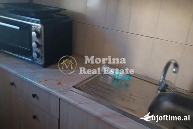 Shtepi me qera Shtepi Private ne Tirane, Garsoniere, Mobilimi E mobiluar, Pagesa 250  Euro.