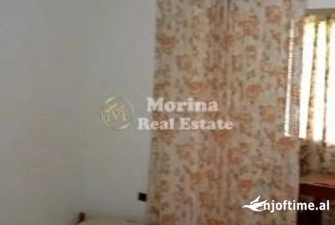 Shtepi me qera Garsoniere ne Tirane - 250 Euro