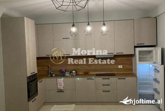 Shtepi me qera Apartament ne Tirane, 2+1, Mobilimi E mobiluar, Pagesa 600  Euro.