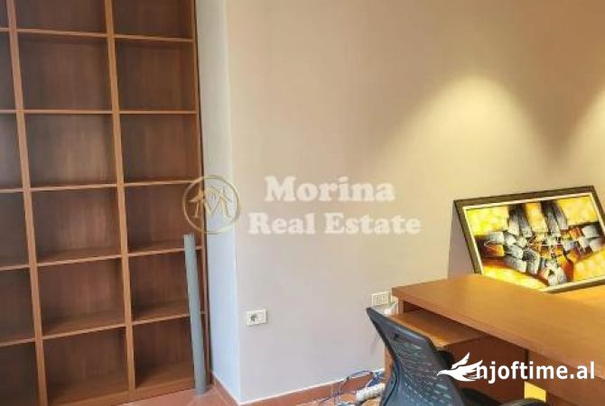 Ambient biznesi me qera 3+1 ne Tirane - 600 Euro