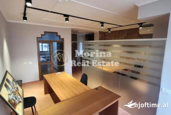 Qera, Ambient Biznesi/Dyqan, te ish Stacioni i trenit