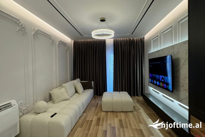 Shtepi ne shitje Apartament ne Tirane, 2+1, Mobilimi E mobiluar, Pagesa 230,000  Euro.