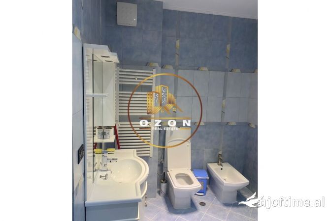 Shtepi me qera Apartament ne Tirane, 2+1, Mobilimi E mobiluar, Pagesa 1,500  Euro.