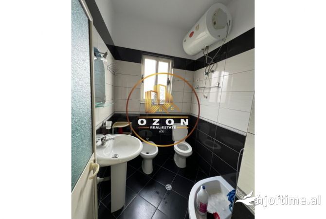 Shtepi me qera Apartament ne Tirane, 1+1, Mobilimi E mobiluar, Pagesa 400  Euro.