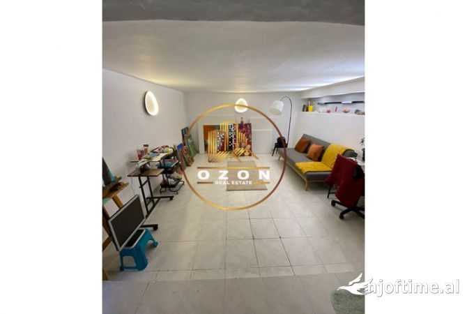 Ambient biznesi ne shitje 1+1 ne Tirane - 84,000 Euro
