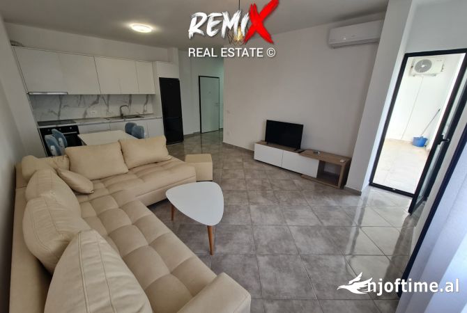 Shtepi ne shitje Apartament ne Durres, 2+1, Mobilimi E mobiluar, Pagesa 145,000  Euro.
