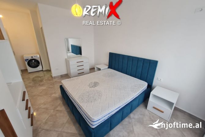 Shtepi ne shitje Apartament ne Durres, 2+1, Mobilimi E mobiluar, Pagesa 145,000  Euro.
