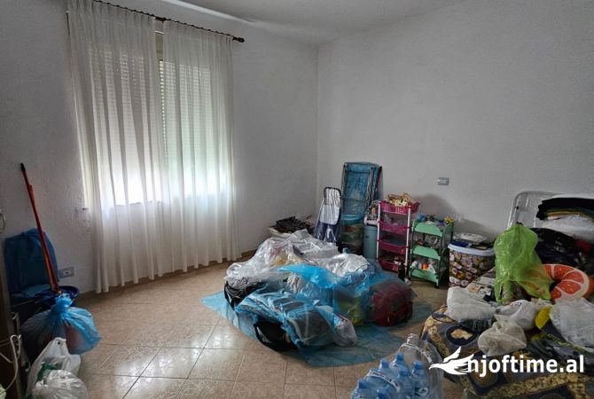 NDERTESE 3 KATESHE PER SHITJE PRANE STADIUMIT