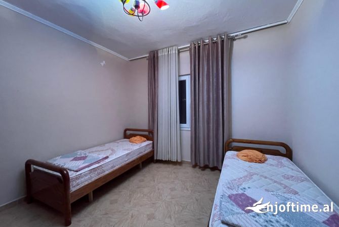 Shtepi me qera Shtepi Private ne Tirane, 2+1, Mobilimi E mobiluar, Pagesa 550  Euro.