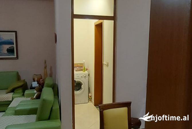 Shtepi me qera 1+1 ne Tirane - 45,000 Leke