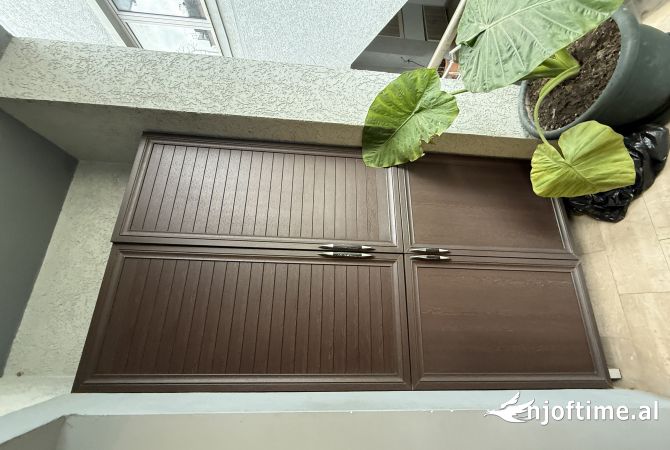 Shtepi me qera Vila Luksoze ne Tirane, 7+1, Mobilimi E mobiluar, Pagesa 2,250  Euro.