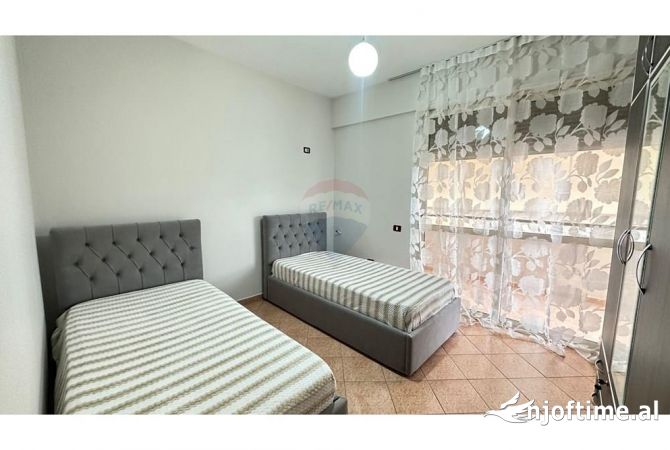 Shtepi me qera Apartament ne Tirane, 2+1, Mobilimi E mobiluar, Pagesa 650  Euro.