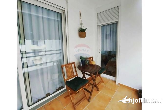 Shtepi me qera Apartament ne Tirane, 1+1, Mobilimi E mobiluar, Pagesa 650  Euro.