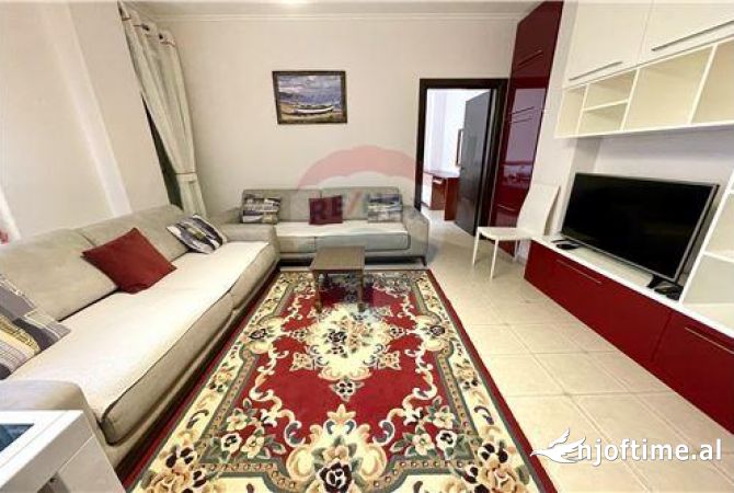 Shtepi me qera 1+1 ne Tirane - 500 Euro