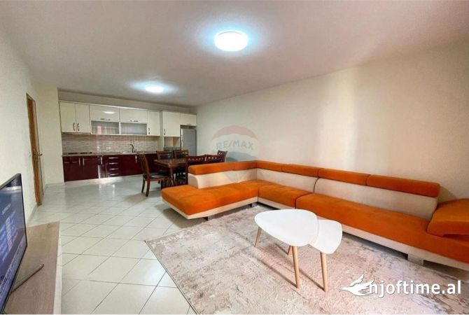 Shtepi me qera 2+1 ne Tirane - 500 Euro