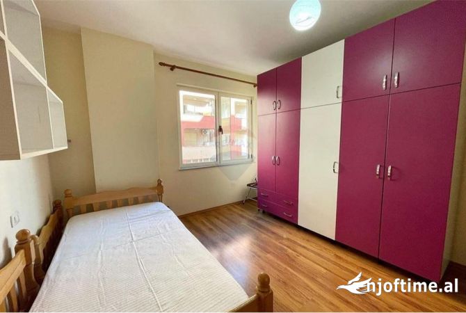 Shtepi me qera 2+1 ne Tirane - 500 Euro