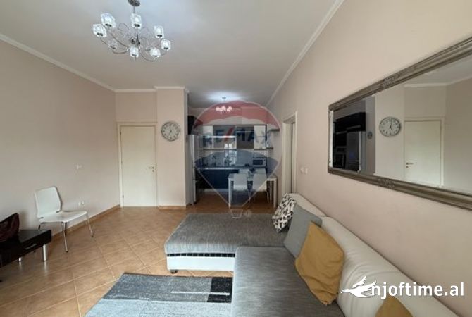 Shtepi me qera 1+1 ne Tirane - 500 Euro