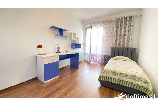 Shtepi me qera Apartament ne Tirane, 2+1, Mobilimi E mobiluar, Pagesa 650  Euro.