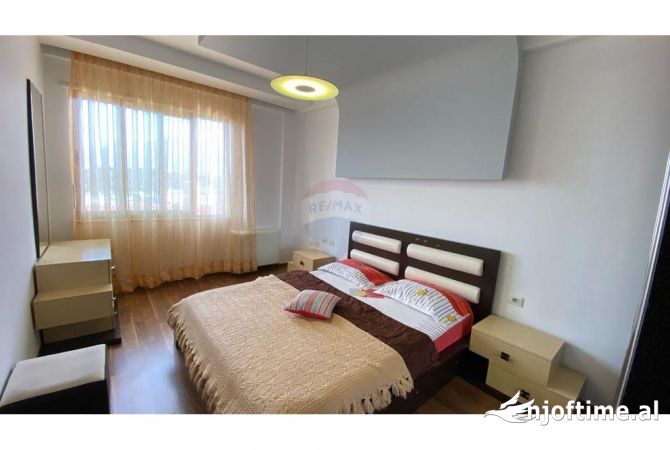 Shtepi me qera Apartament ne Tirane, 2+1, Mobilimi E mobiluar, Pagesa 650  Euro.