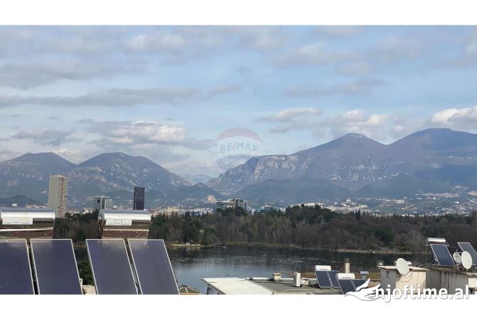 Shtepi me qera 2+1 ne Tirane - 650 Euro