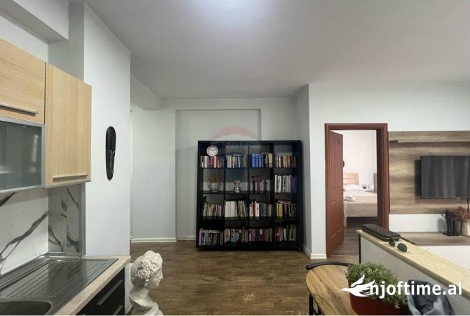 Shtepi me qera Apartament ne Tirane, 1+1, Mobilimi E mobiluar, Pagesa 600  Euro.