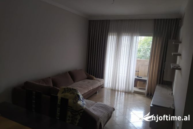 Shtepi ne shitje 2+1 ne Tirane - 112,000 Euro
